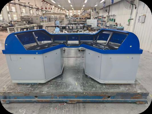 Bảng điều khiển của tài xế xe xây dựng trong nước